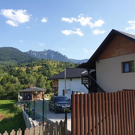 Casa Tucan Ceahlău Eksteriør billede