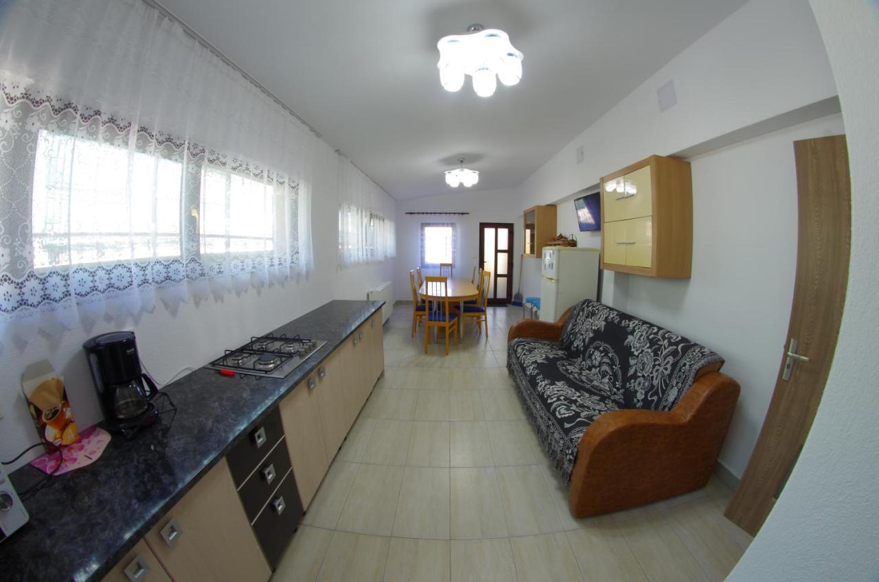 Casa Tucan Ceahlău Eksteriør billede