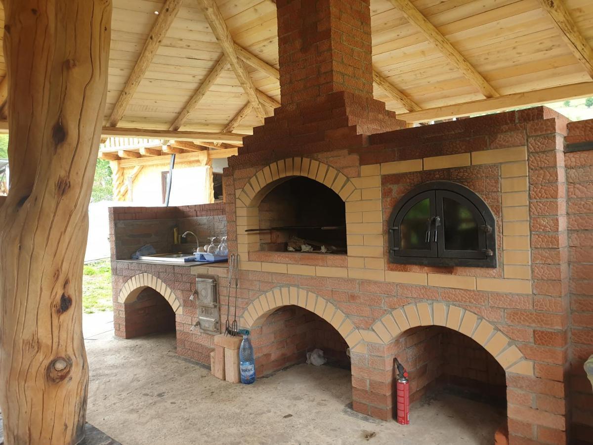 Casa Tucan Ceahlău Eksteriør billede
