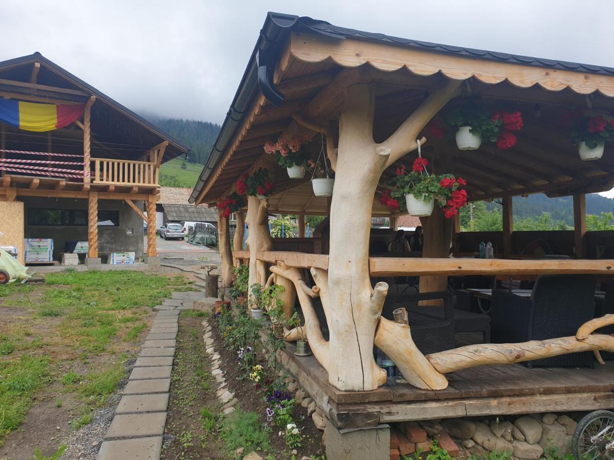 Casa Tucan Ceahlău Eksteriør billede